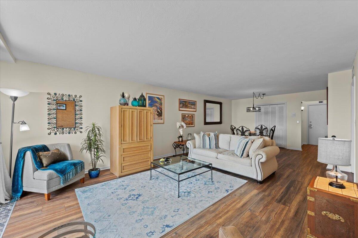 1200 Marine Way, Unit 304 North Palm Beach, FL 33408 - Photo 9 of 31 a living room with furniture and a couch