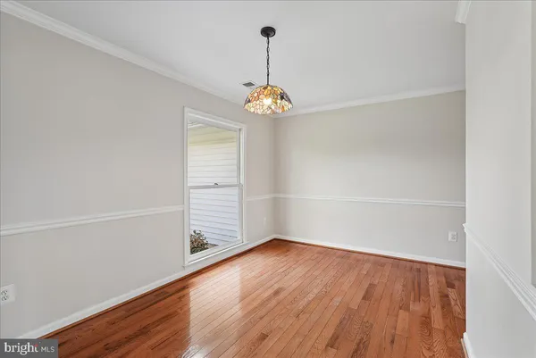 $849,900 | 17621 Evers Court, Hamilton, VA 20158