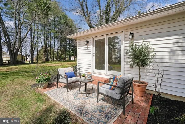 $849,900 | 17621 Evers Court, Hamilton, VA 20158