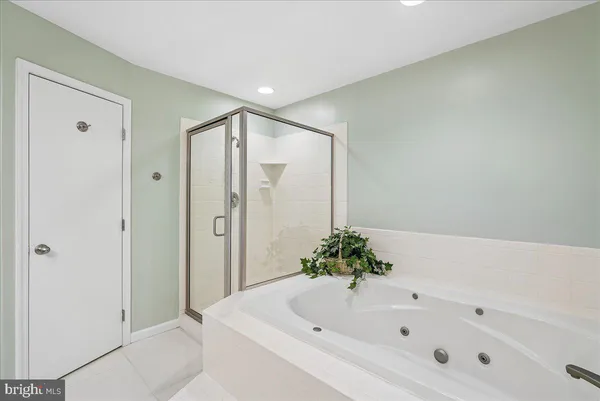 $849,900 | 17621 Evers Court, Hamilton, VA 20158