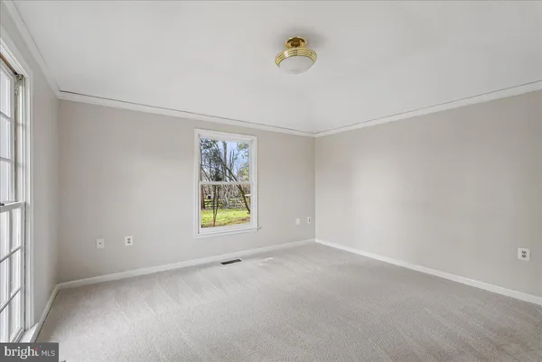 $849,900 | 17621 Evers Court, Hamilton, VA 20158