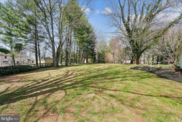 $849,900 | 17621 Evers Court, Hamilton, VA 20158