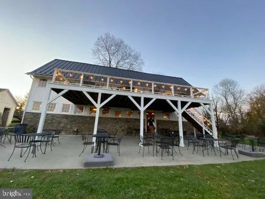 $849,900 | 17621 Evers Court, Hamilton, VA 20158