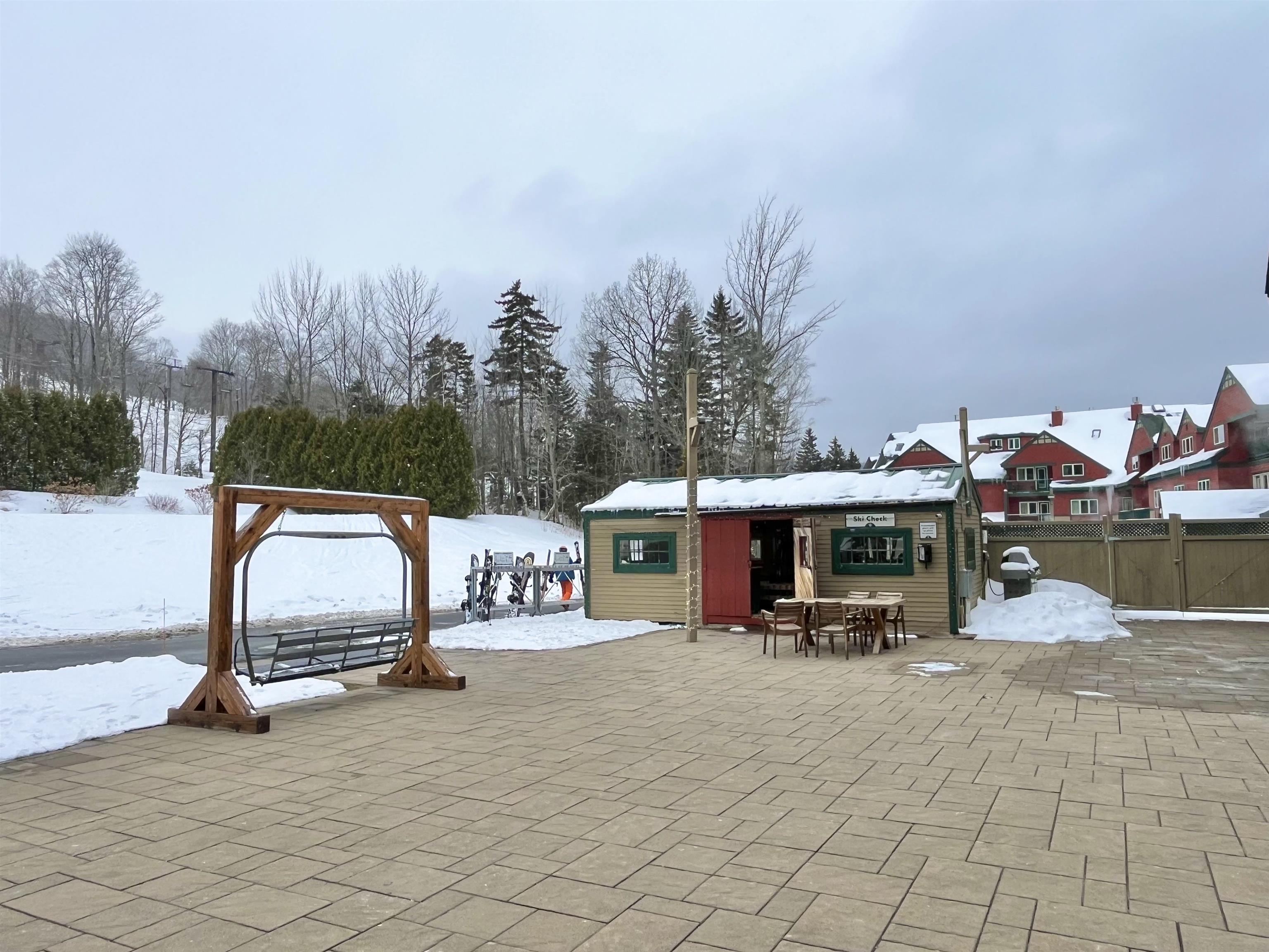 89 Grand Summit Way, Unit 250/252 West Dover, VT 05356 - Photo 21 of 24