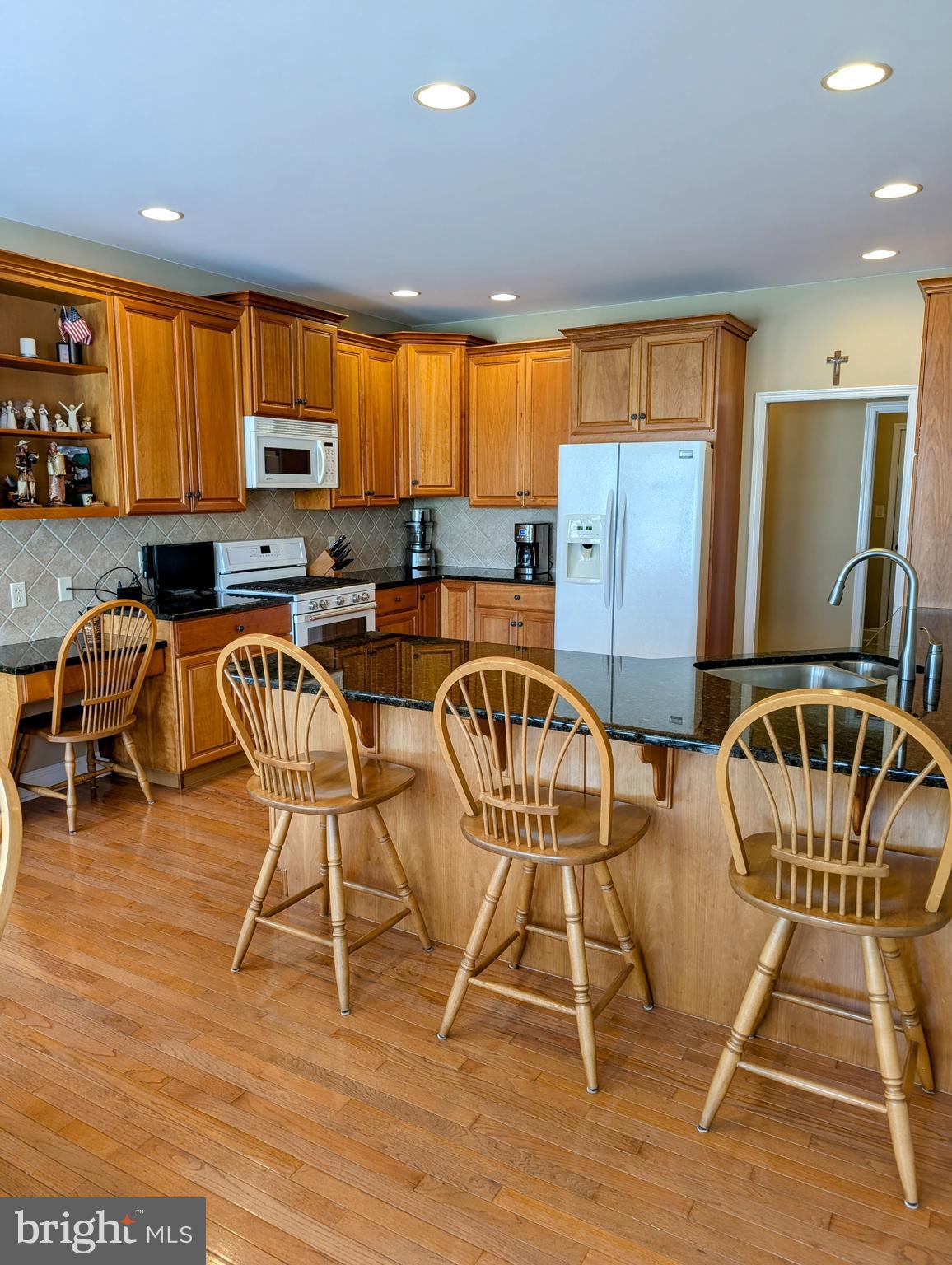 5662 Strasburg Road Atglen, PA 19310 - Photo 8 of 29 Kitchen W/Breakfast Bar