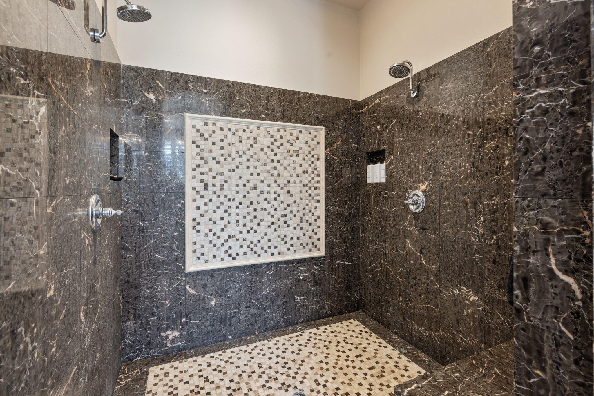 48 Vista Encantada Rancho Mirage, CA 92270 - Photo 33 of 71 55-web-or-mls-249A2376