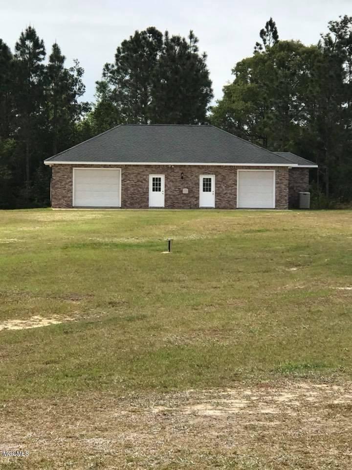 11451 White Star Road Biloxi, MS 39532 - Photo 5 of 5 11451 White Star6