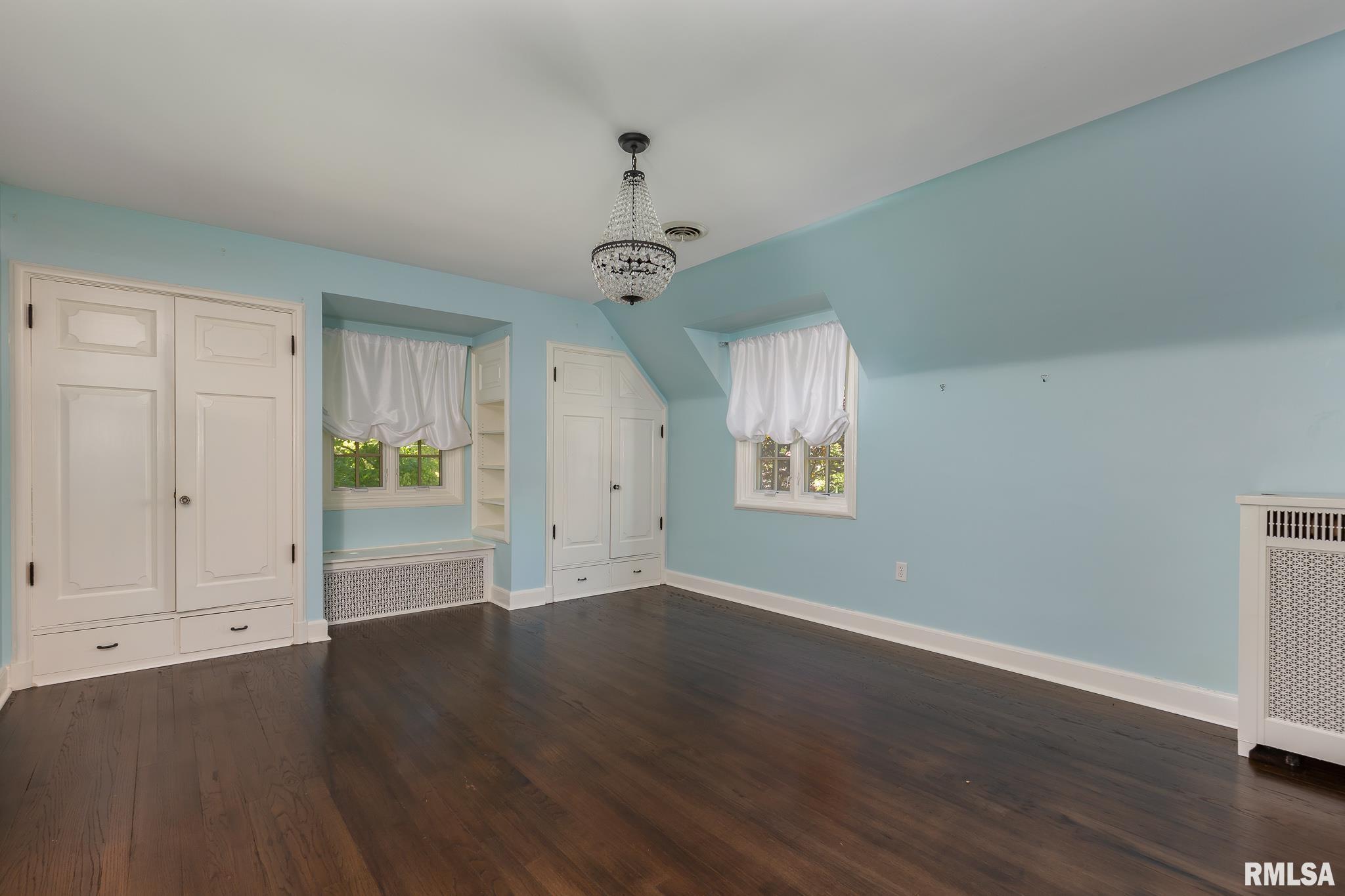 133 Forest Road Davenport, IA 52803 - Photo 14 of 31 Gallery Image 14