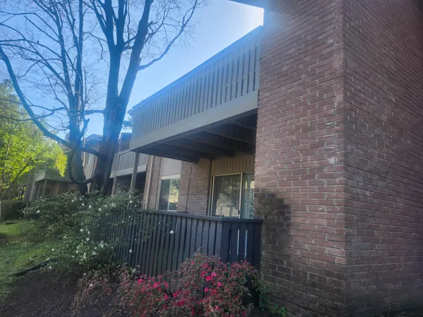 $164,900 | 4779 Eagle Crest Drive, Unit 3909, Memphis, TN 38117