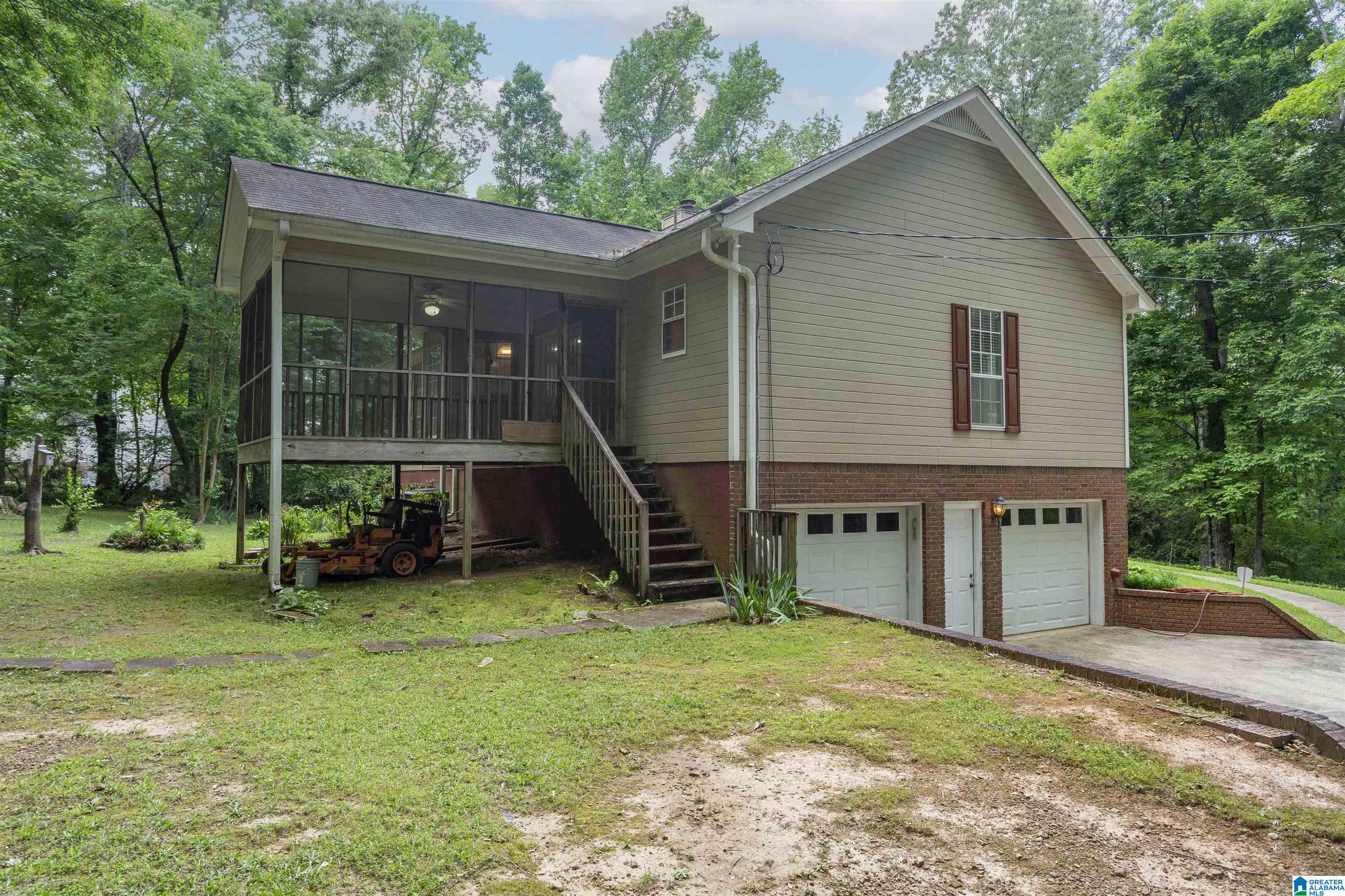 1951 Eastern Valley Road Bessemer, AL 35022 - Photo 5 of 49