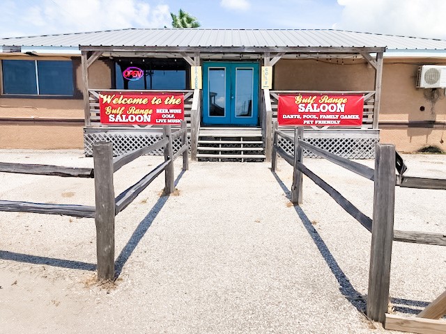 1987 Highway 87 Crystal Beach, TX 77650 - Photo 2 of 48