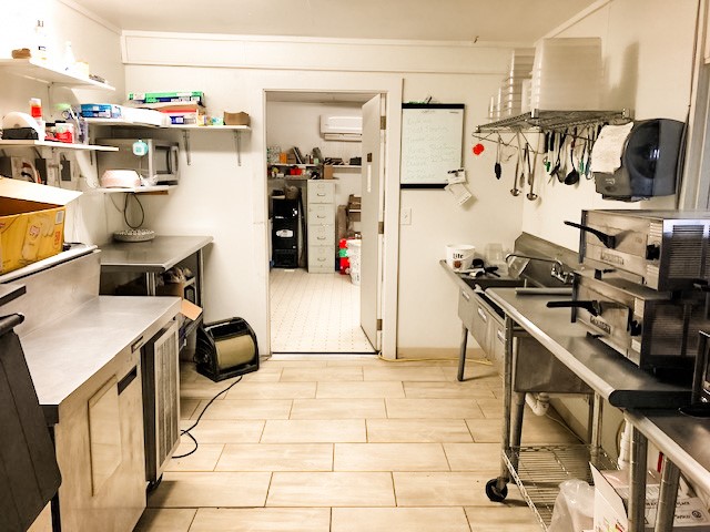 1987 Highway 87 Crystal Beach, TX 77650 - Photo 24 of 48