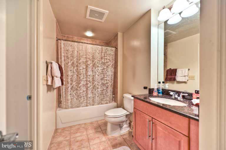 11760 Sunrise Valley Drive, Unit 908 Reston, VA 20191 - Photo 18 of 32