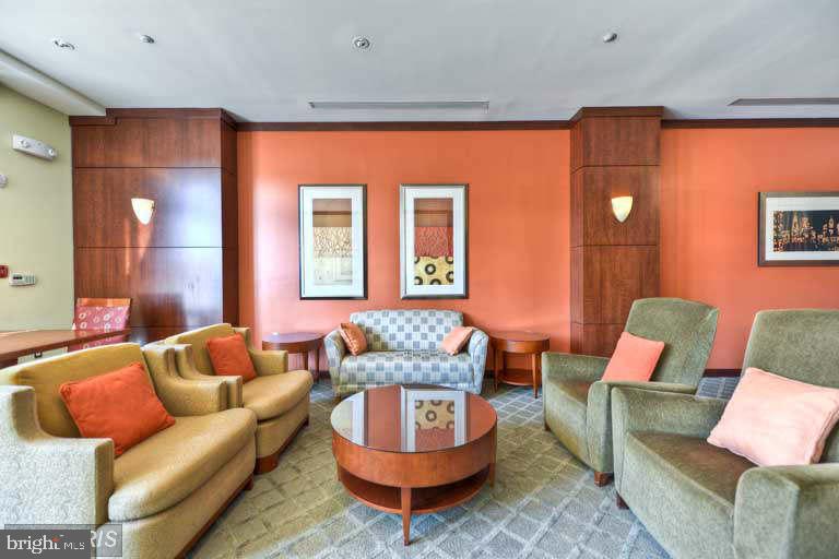 11760 Sunrise Valley Drive, Unit 908 Reston, VA 20191 - Photo 26 of 32