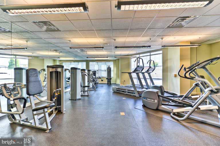 11760 Sunrise Valley Drive, Unit 908 Reston, VA 20191 - Photo 30 of 32