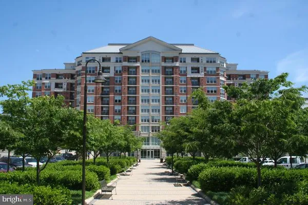 $1,875 | 11760 Sunrise Valley Drive, Unit 908, Reston, VA 20191