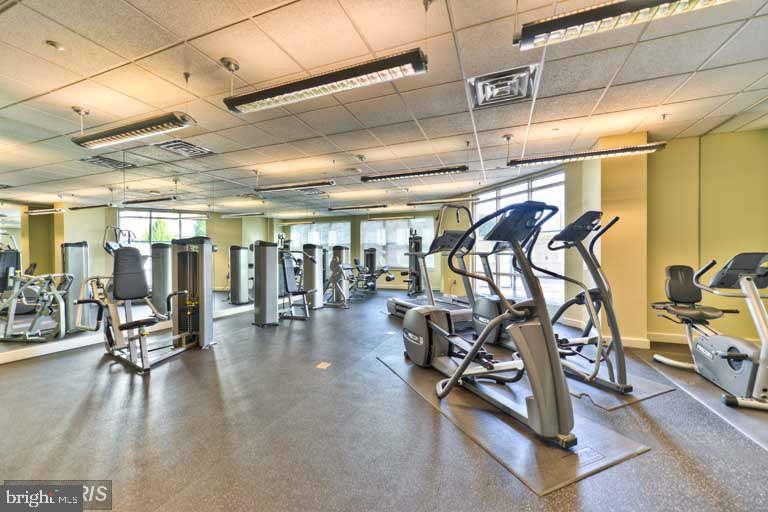 11760 Sunrise Valley Drive, Unit 908 Reston, VA 20191 - Photo 31 of 32