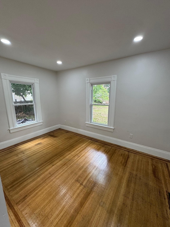 86 Amherst Street Springfield, MA 01109 - Photo 18 of 38