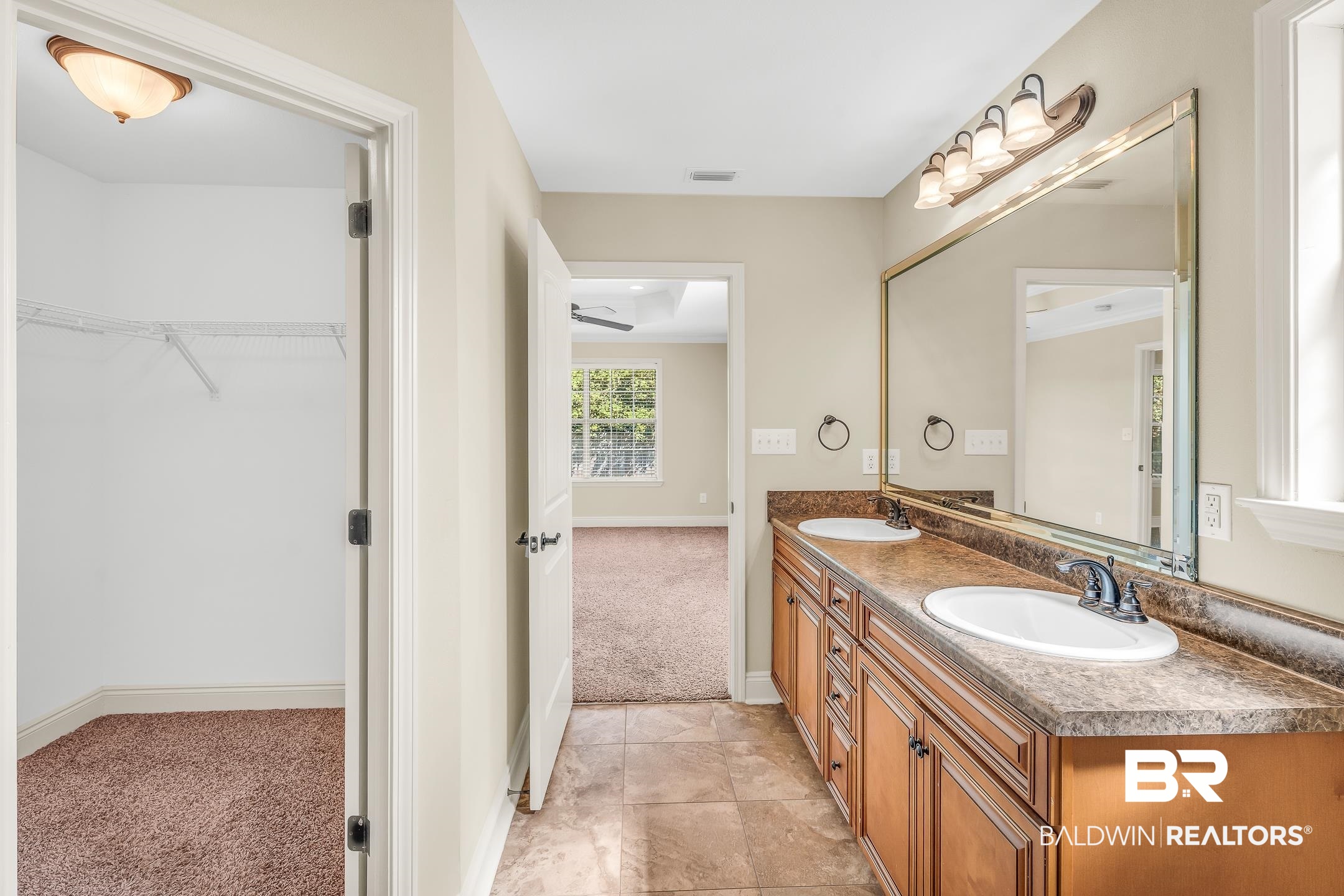 577 Vestige Mews Foley, AL 36535 - Photo 15 of 27