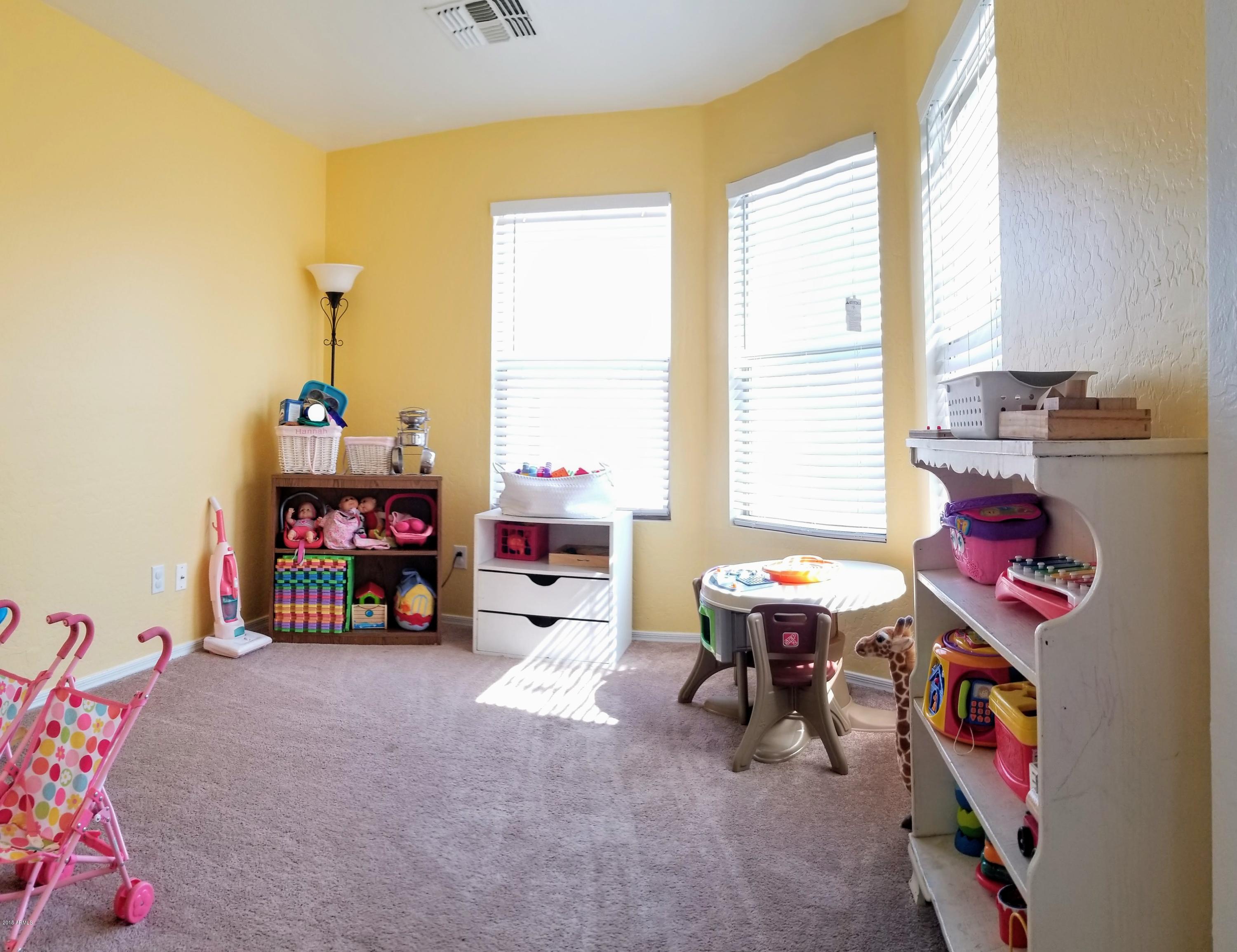 3132 West Maldonado Road Phoenix, AZ 85041 - Photo 8 of 14 20180408_095442