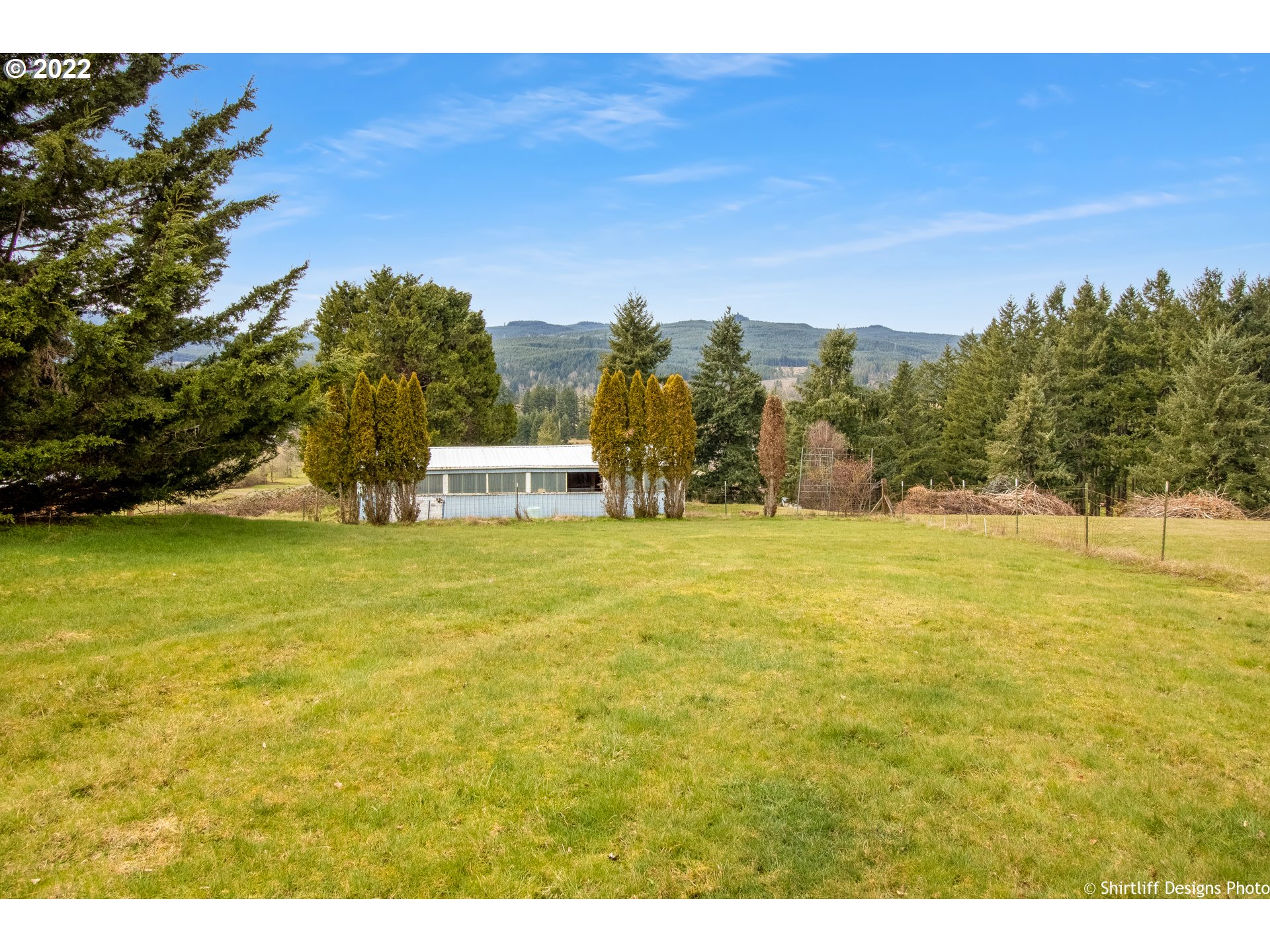 32482 Doolittle Road Cottage Grove, OR 97424 - Photo 29 of 32 a view of an ocean view