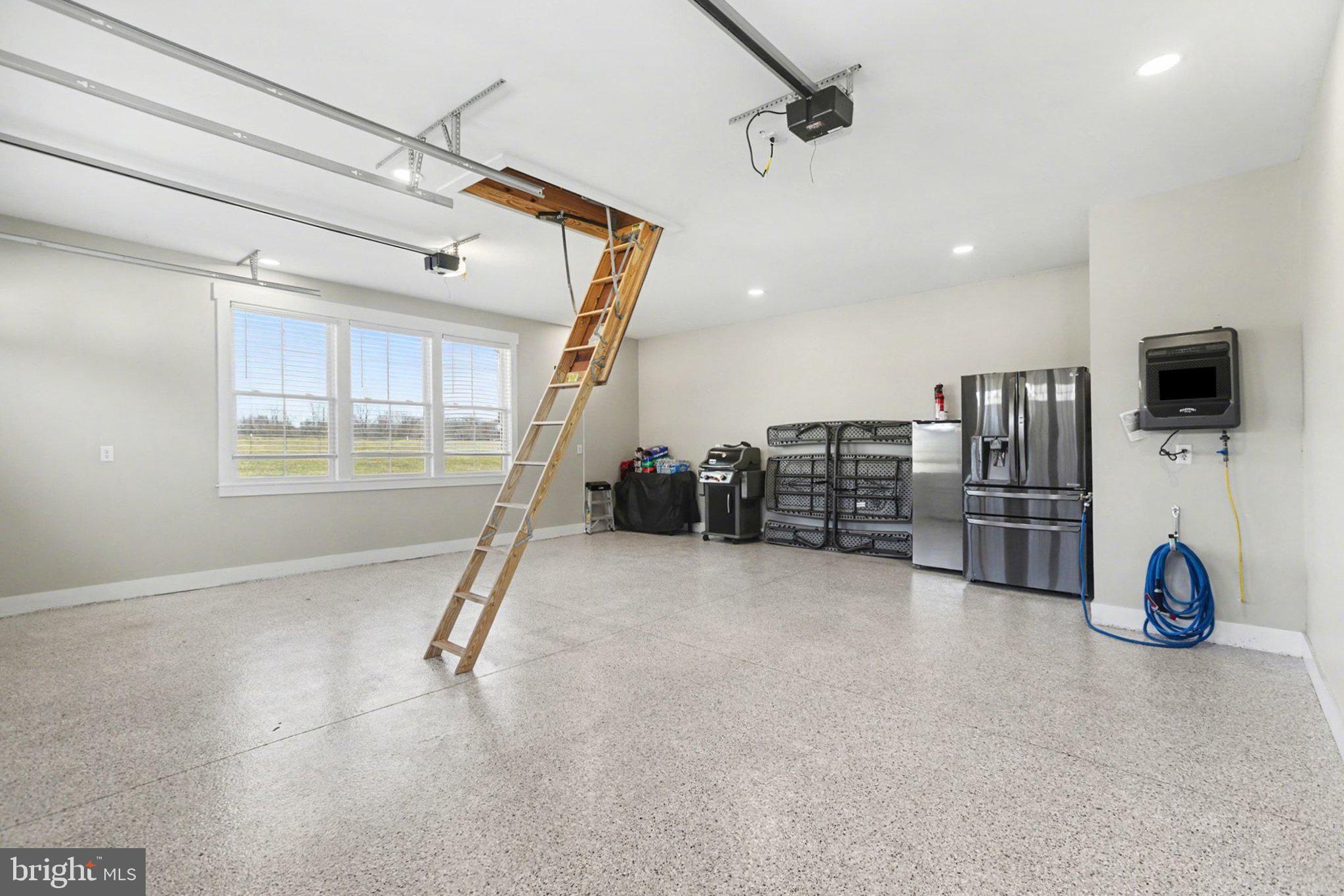 545 Pleasant View Road Lewisberry, PA 17339 - Photo 38 of 62 a view of a room with gym equipment