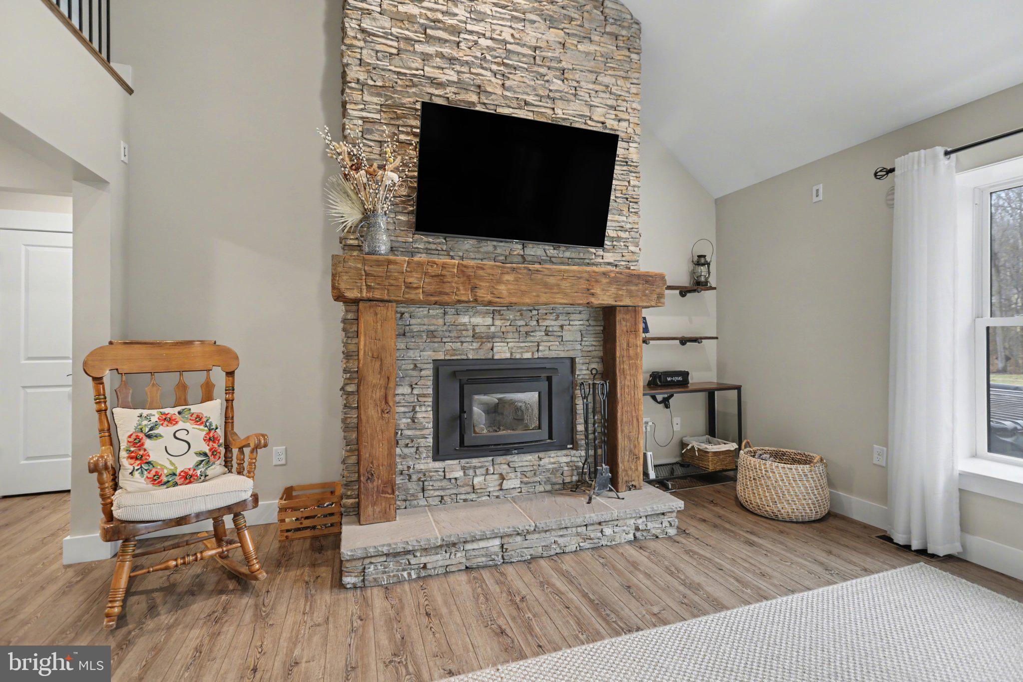 545 Pleasant View Road Lewisberry, PA 17339 - Photo 8 of 62 a living room with furniture and a fireplace