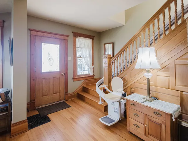 $349,900 | 729 Center Street, Mineral Point, WI 53565