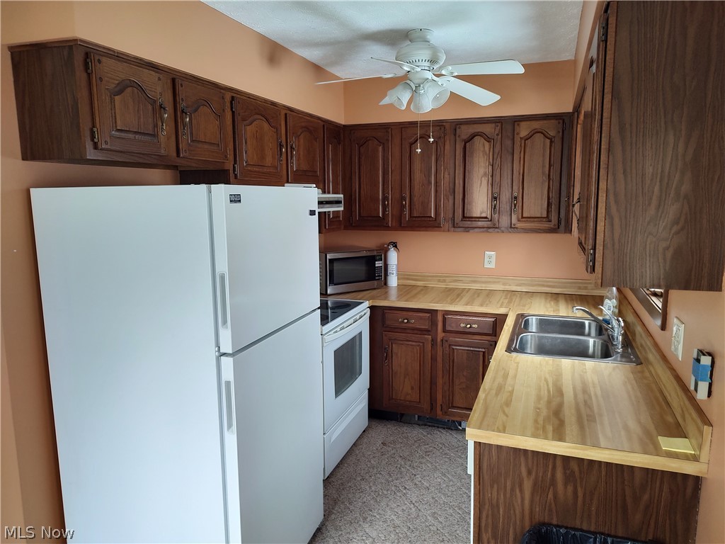 10019 Kile Road Chardon, OH 44024 - Photo 7 of 22