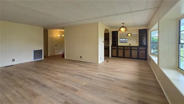 $1,250 | 7393 Fairlane Avenue, Brooksville, FL 34613