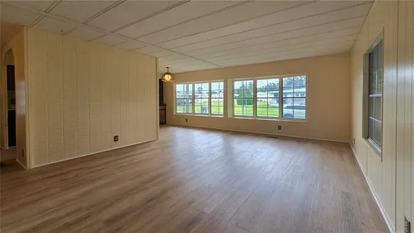 $1,250 | 7393 Fairlane Avenue, Brooksville, FL 34613