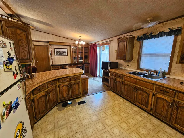 $239,900 | 1150 Gale Drive, Wisconsin Dells, WI 53965