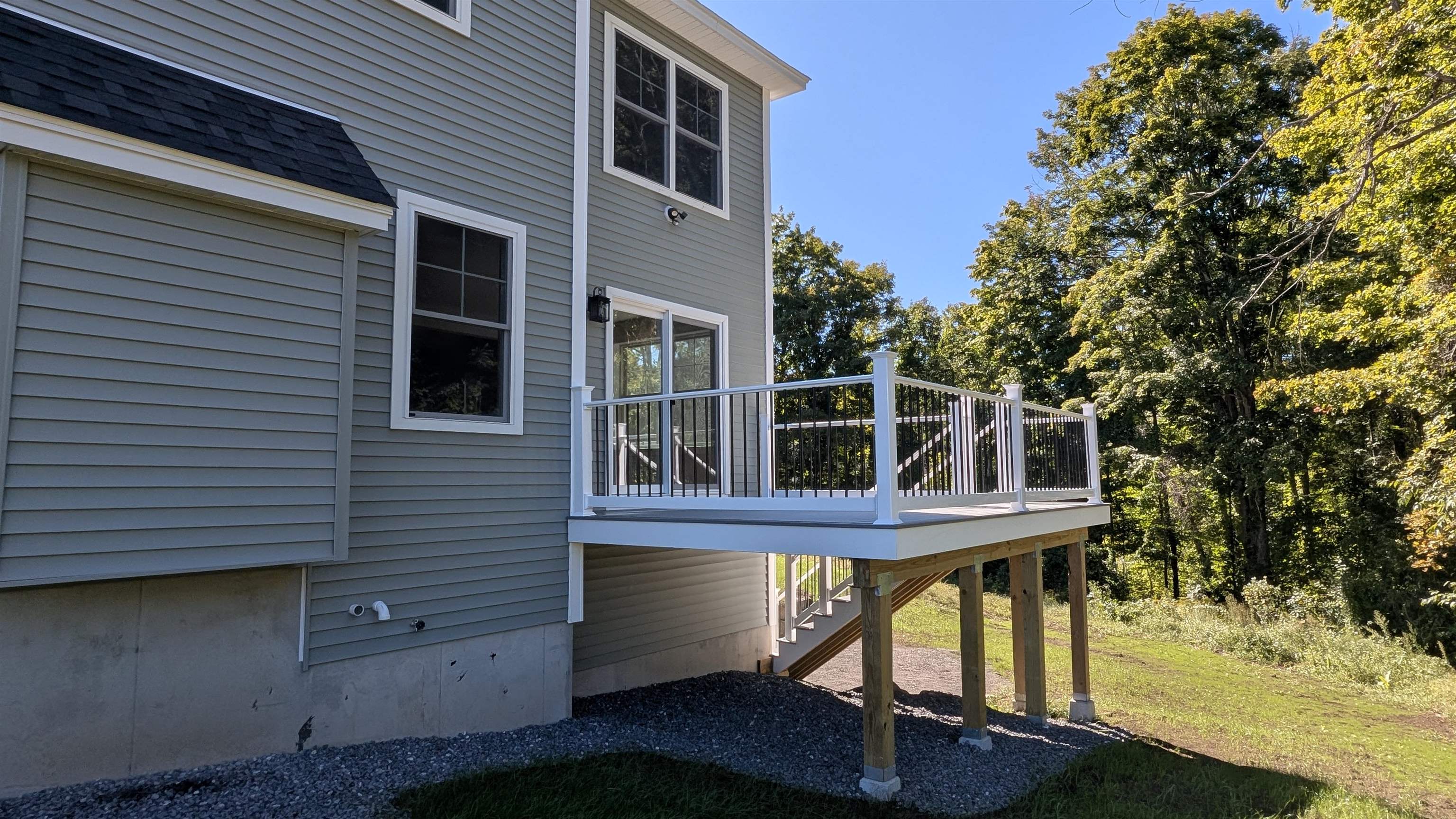 297 Sandown Road, Unit 72 Fremont, NH 03044 - Photo 7 of 58 Gallery Image 7