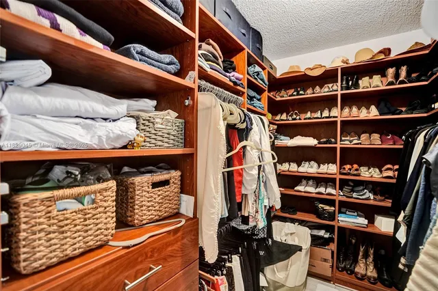 $5,200 | 1340 South Ocean Boulevard, Unit 403, Pompano Beach, FL 33062