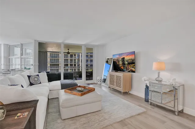 $5,200 | 1340 South Ocean Boulevard, Unit 403, Pompano Beach, FL 33062