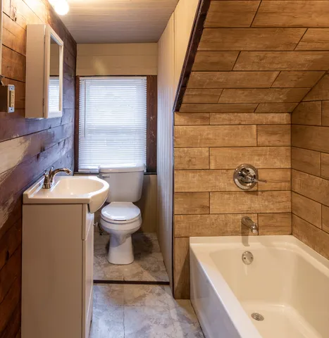 $1,650 | 614 Clairmount Avenue, Detroit, MI 48202