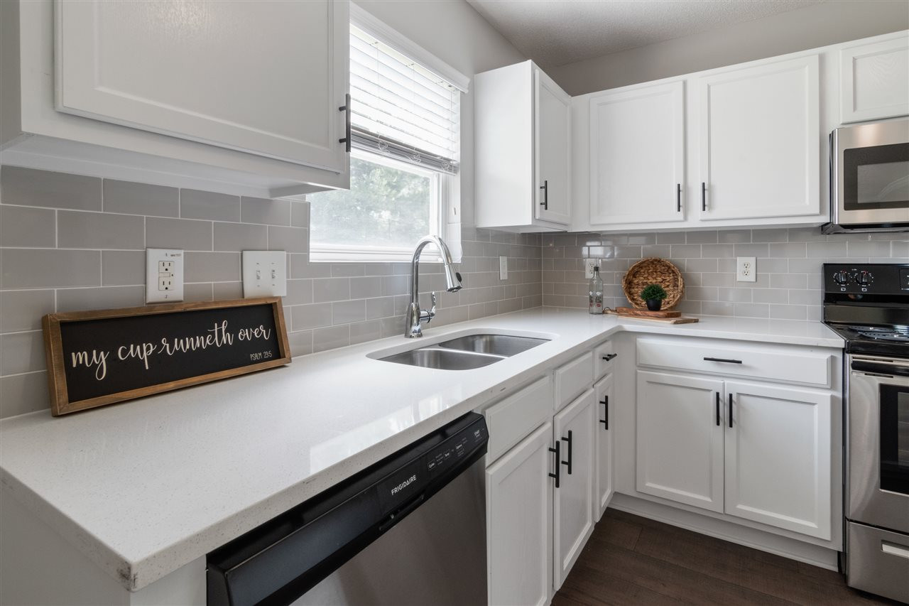 6852 Harter Court Raleigh, NC 27610 - Photo 8 of 29 Photo 8