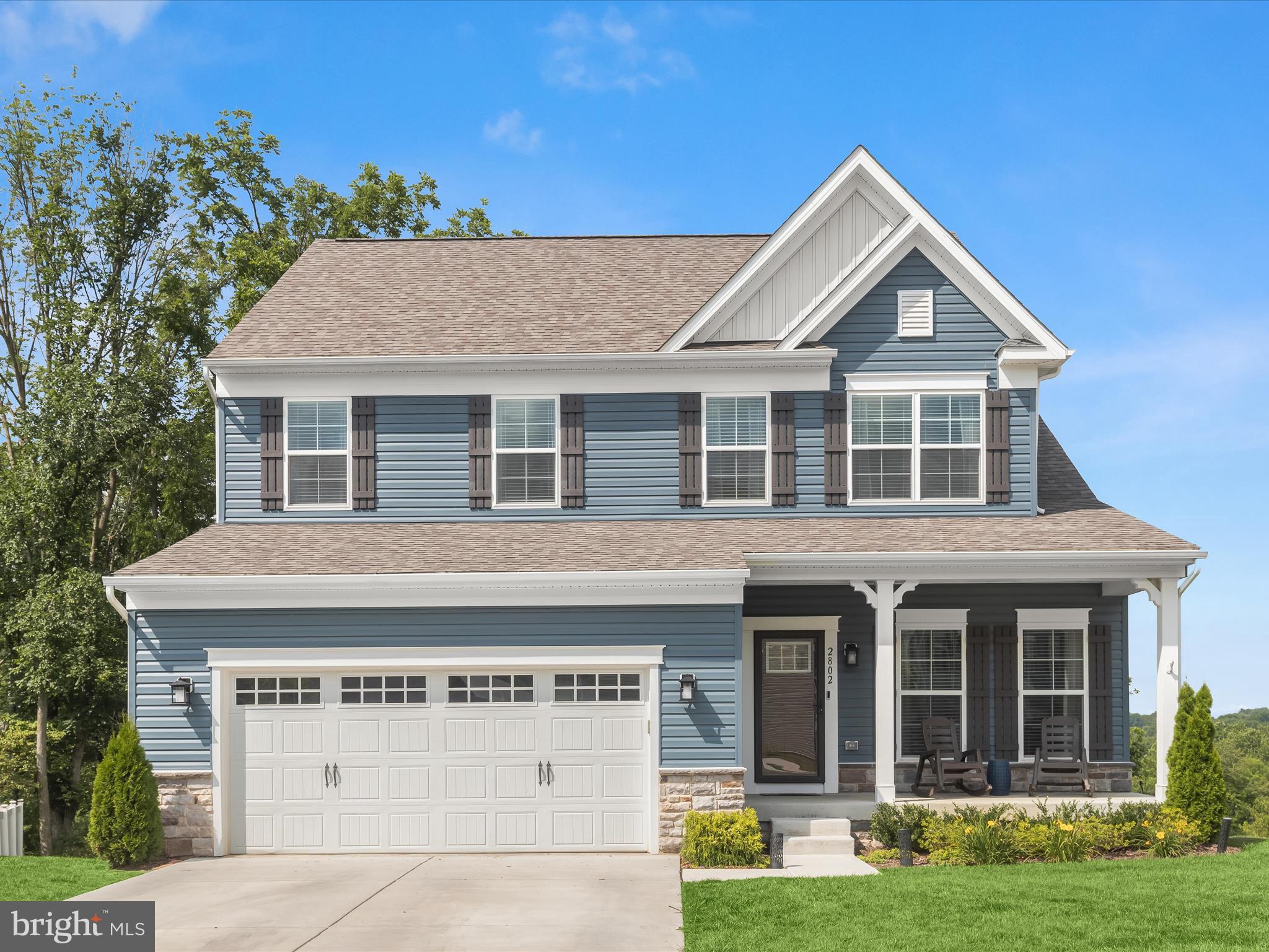 2802 Town View Circle