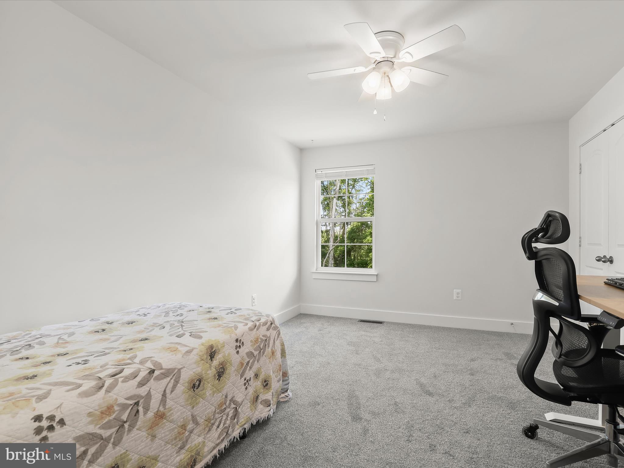 2802 Town View Circle New Windsor, MD 21776 - Photo 33 of 62 Bedroom 4