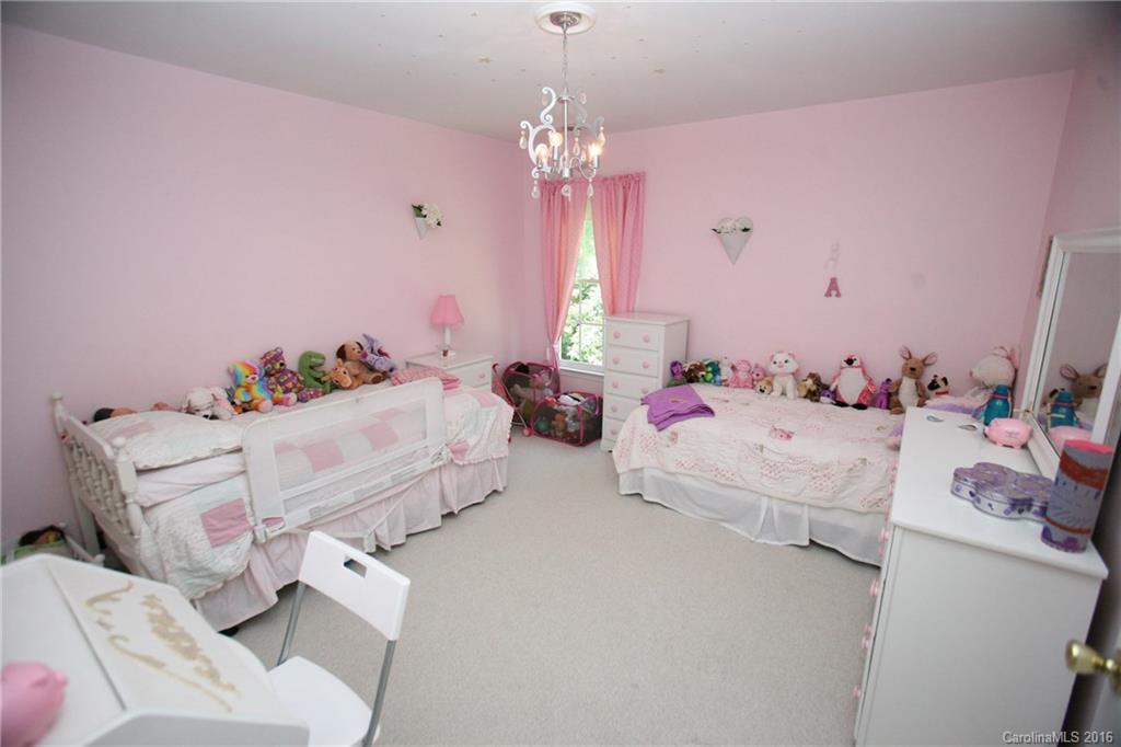 3509 Arklow Road Charlotte, NC 28269 - Photo 17 of 22 Gallery Image 17