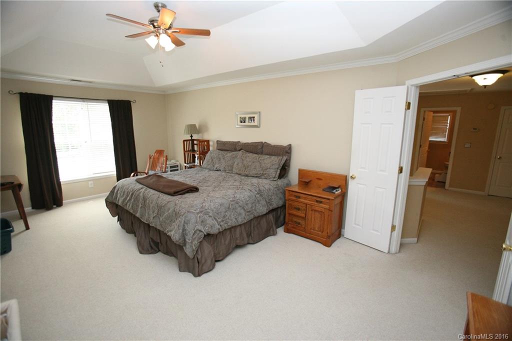 3509 Arklow Road Charlotte, NC 28269 - Photo 20 of 22 Gallery Image 20