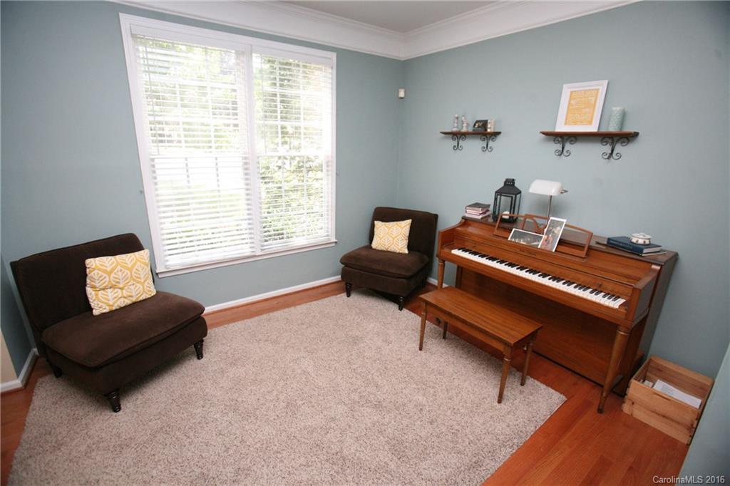 3509 Arklow Road Charlotte, NC 28269 - Photo 8 of 22 Gallery Image 8