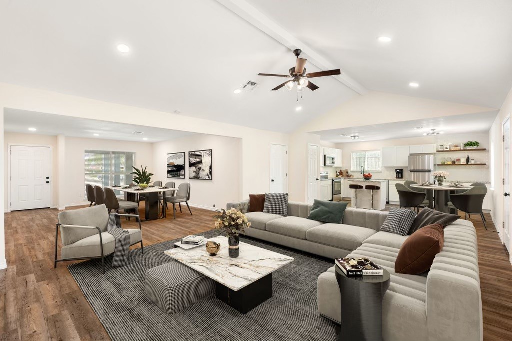 11903 Edgar Street Houston, TX 77047 - Photo 3 of 29