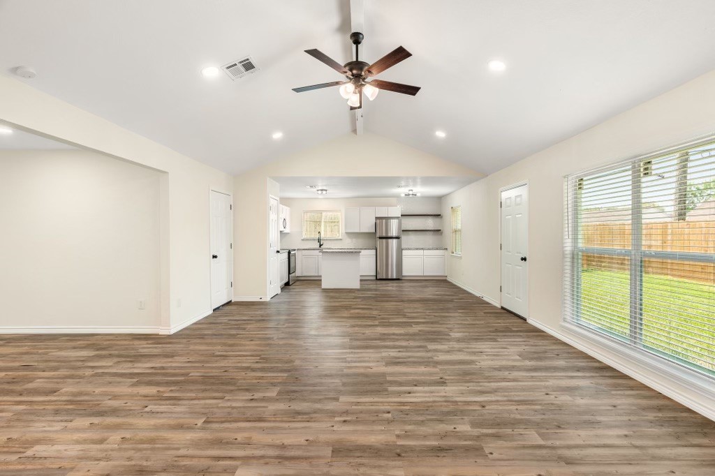 11903 Edgar Street Houston, TX 77047 - Photo 4 of 29