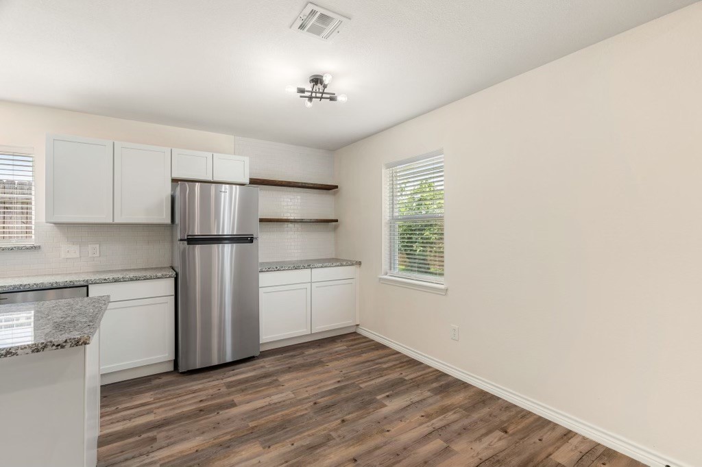 11903 Edgar Street Houston, TX 77047 - Photo 6 of 29