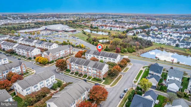 $565,000 | 25065 Riding Center Drive, Chantilly, VA 20152