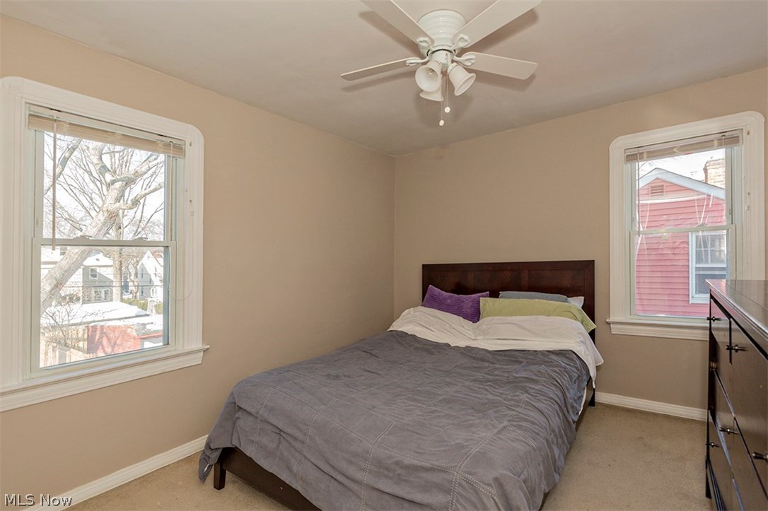 1244 Winston Road Cleveland, OH 44121 - Photo 22 of 35