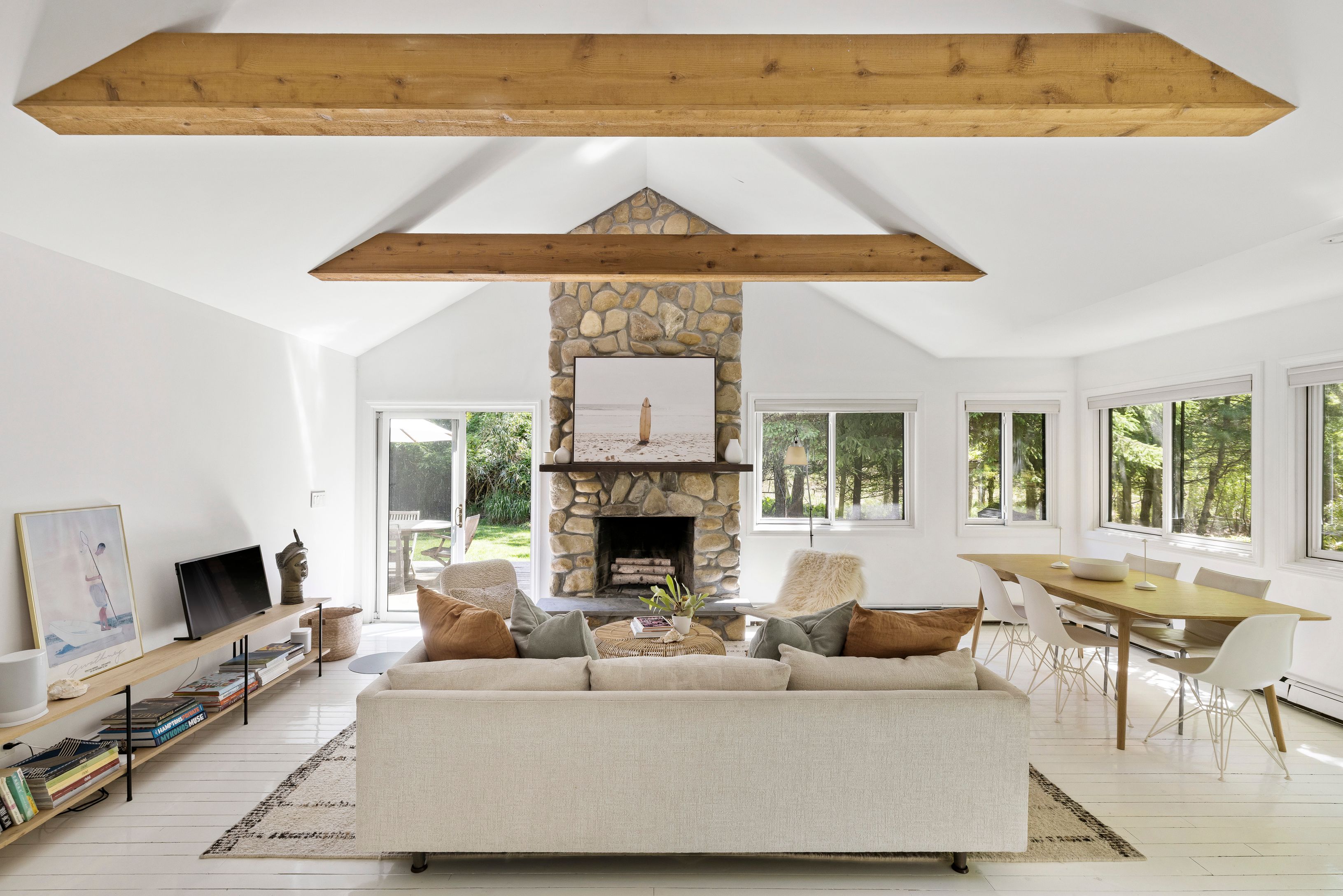 60 Northwest Northwest Landing Road East Hampton, NY 11937 - Photo 7 of 31
