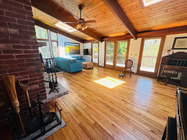 $575,000 | 90 North Sedgwick Road, Sedgwick, ME 04676