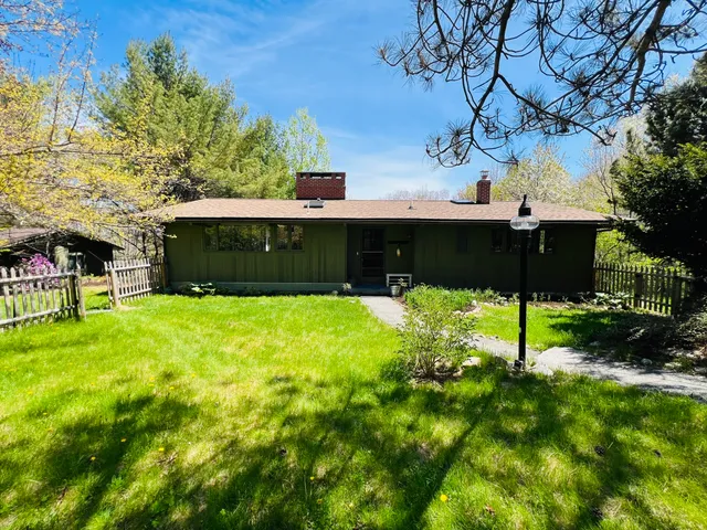 $575,000 | 90 North Sedgwick Road, Sedgwick, ME 04676